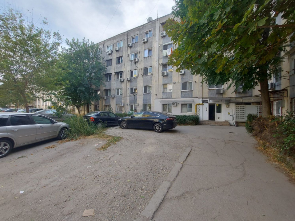 Garsonieră Crângași - complex studențesc Regie, centrală termică proprie!