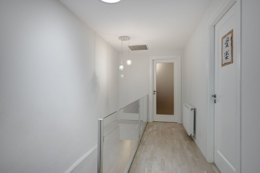 Apartament plin de lumină - 4 camere - Calea Călărașilor - Delea Veche!