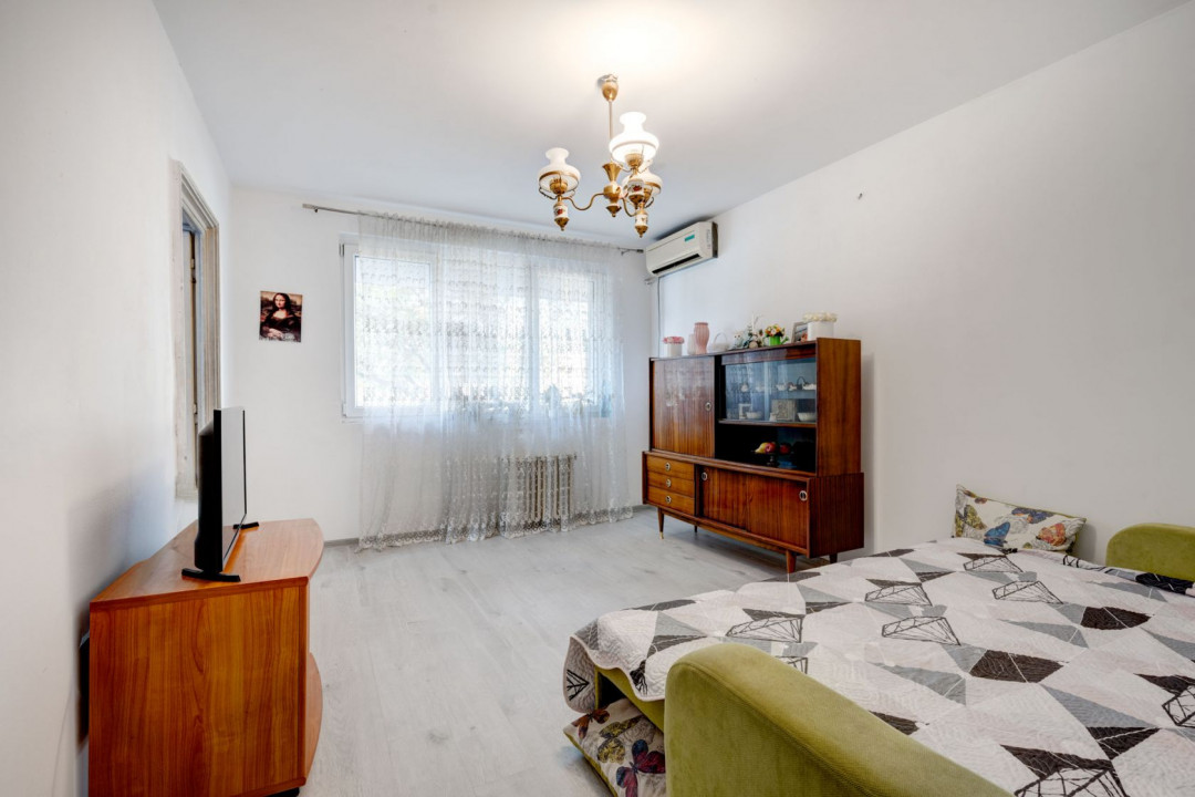 Apartament de 3 camere cu metrou la scară, Grivița - Gara de Nord!