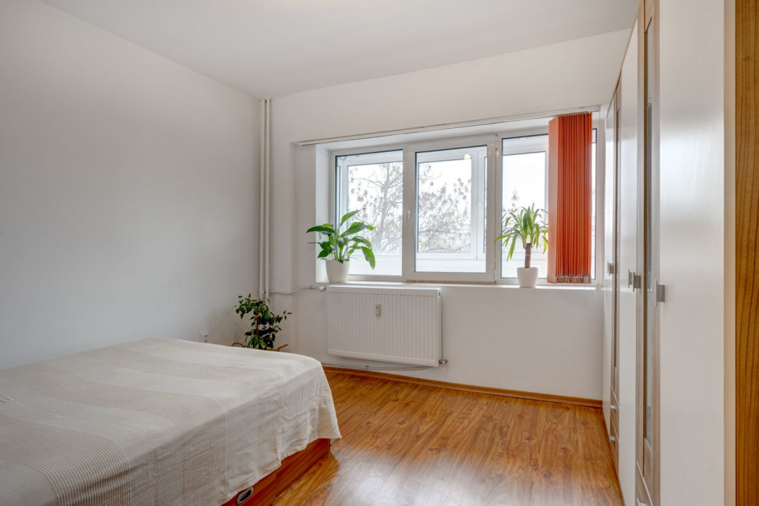 Apartament de 2 camere, etaj 3, metrou la 2 minute, Piața Gorjului!