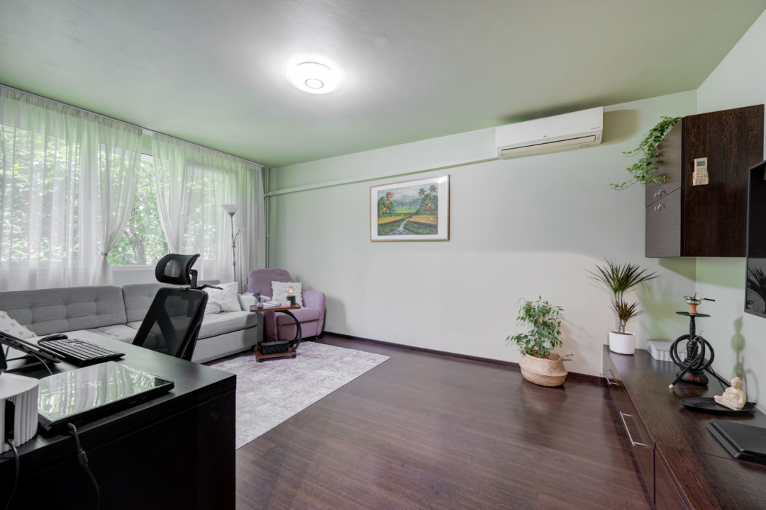 Apartament primitor de 2 camere, mobilat/utilat și loc de parcare!