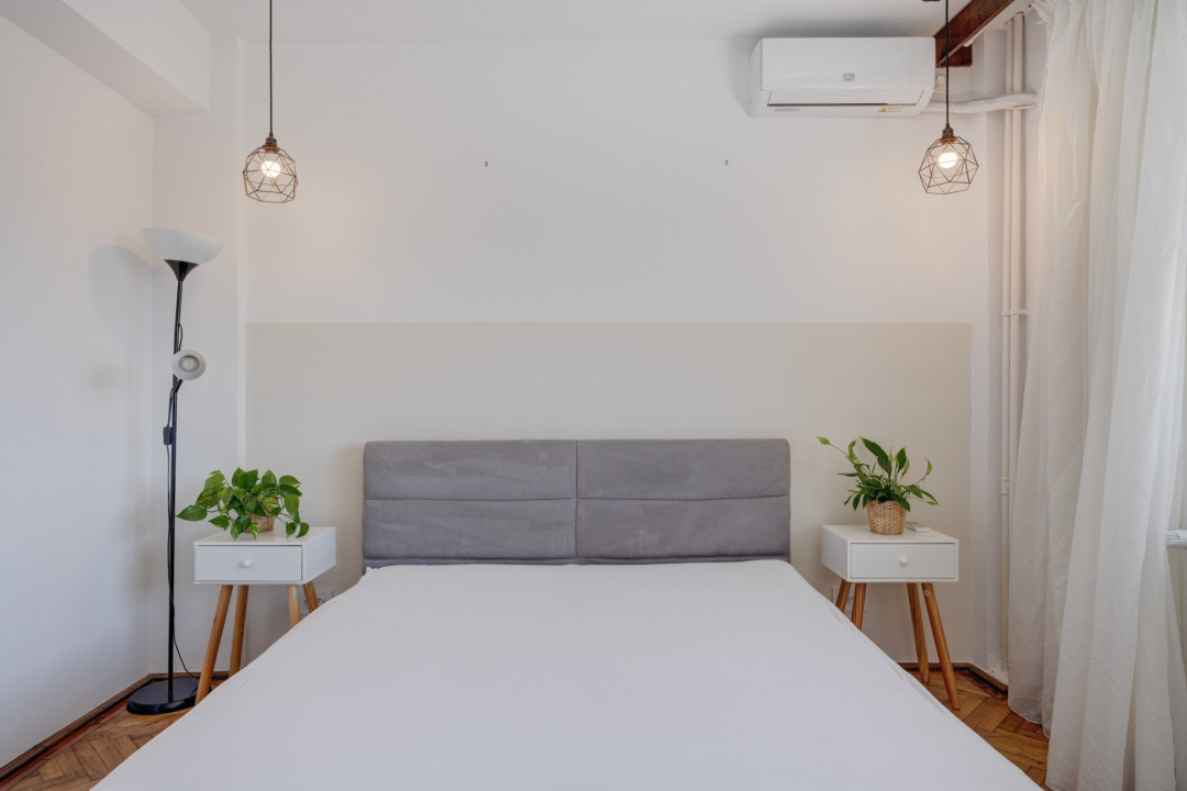 Apartament spațios și luminos de 3 camere cu 2 băi, bloc 1979, Sala Radio!