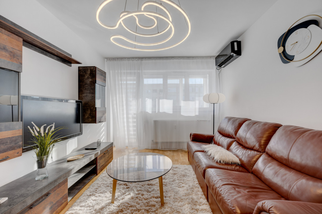 Apartament de 2 camere proaspăt renovat, 5 min metrou, prima închiriere!