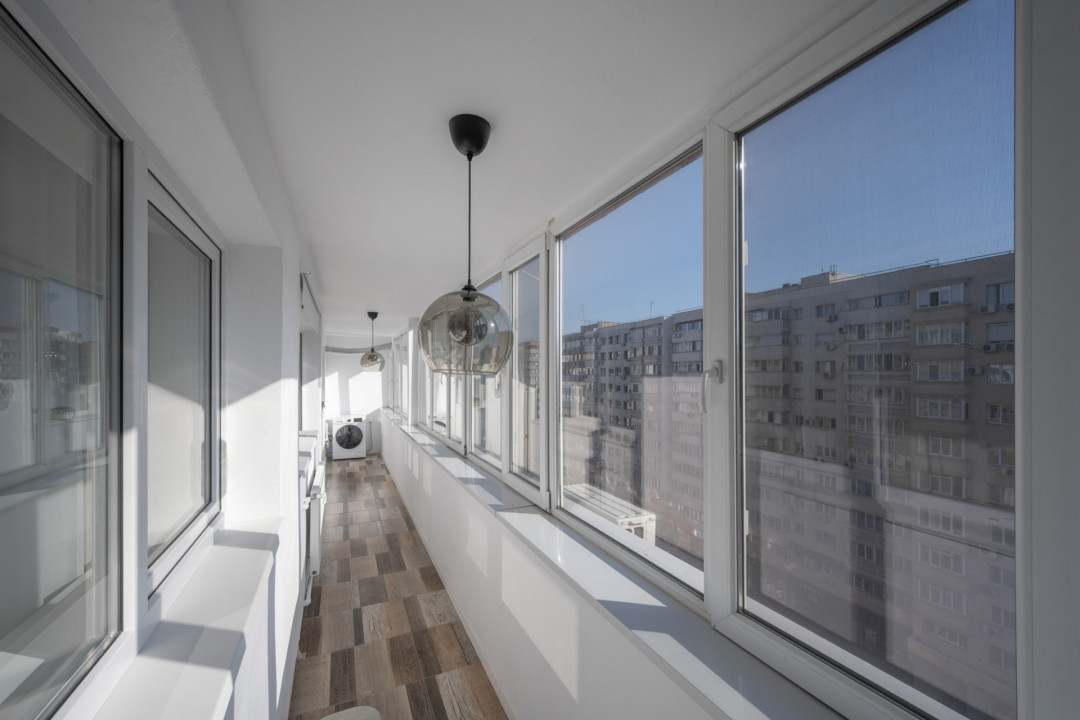 Apartament de 2 camere proaspăt renovat, 5 min metrou, prima închiriere!