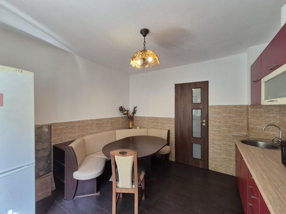 Apartament 2 camere decomandat, bloc 1981, 2 min metrou Gorjului!