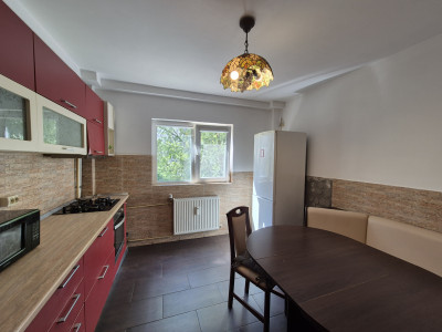 Apartament 2 camere decomandat, bloc 1981, 2 min metrou Gorjului!