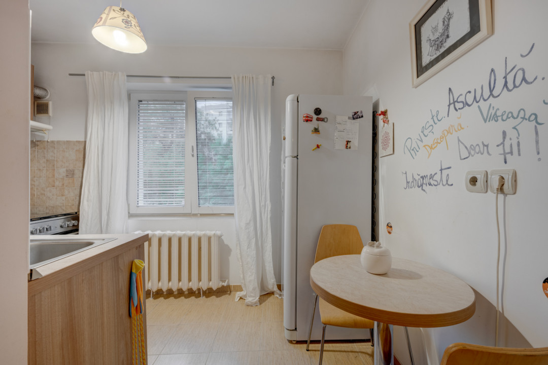 Garsonieră luminoasă, decomandată, etaj 2/4, bloc mixt 1983! Comision 0%
