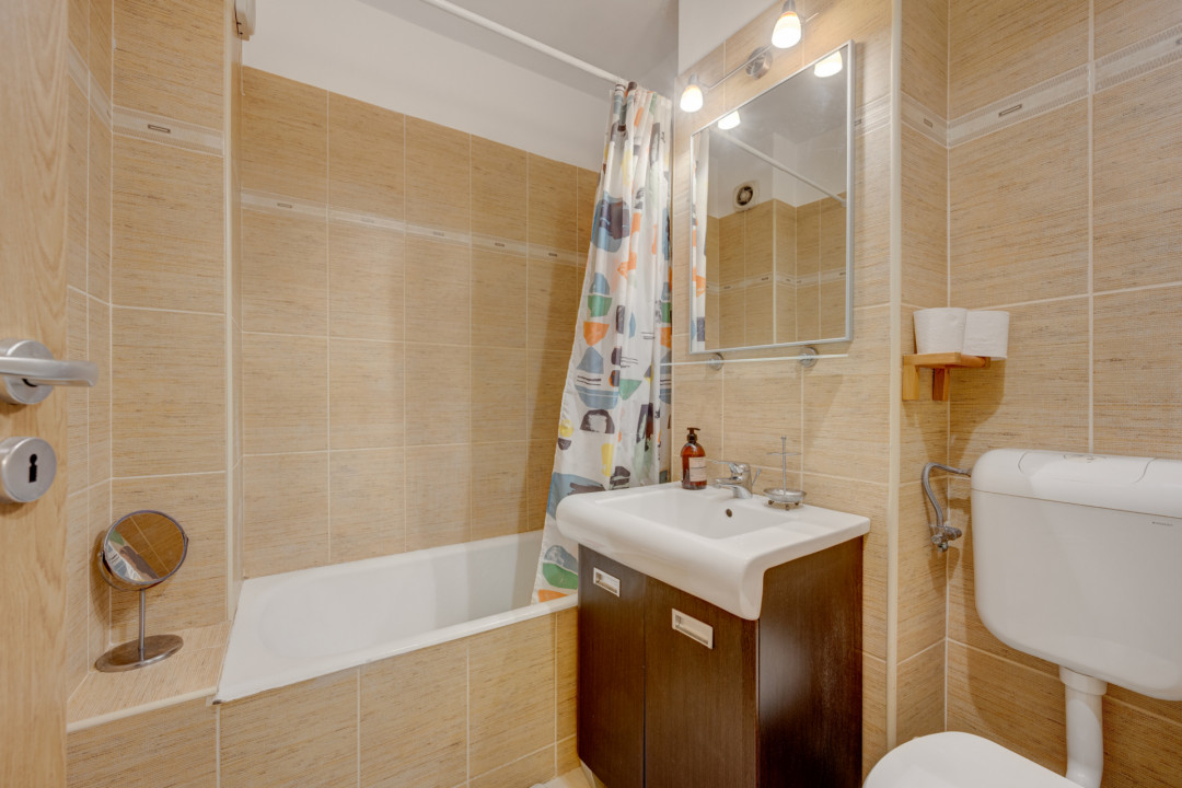Garsonieră luminoasă, decomandată, etaj 2/4, bloc mixt 1983! Comision 0%