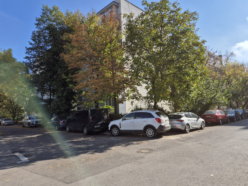 Garsonieră luminoasă, decomandată, etaj 2/4, bloc mixt 1981! Comision 0%