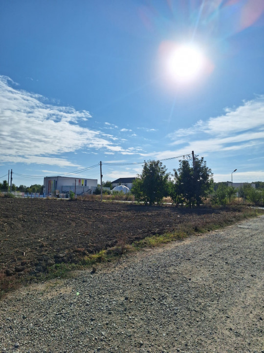 Snagov- Ciofliceni, loturi de casă între 520-670mp, Șerban Cantacuzino!