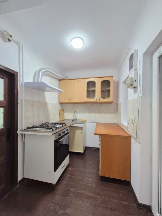 Casă parter 45mp utili și curte proprie lângă Parcul Regina Maria!