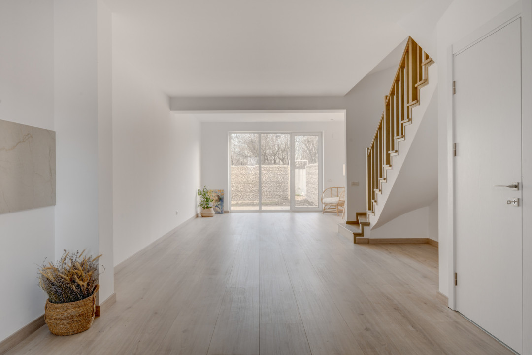 Casa primitoare P+1+M cu 145mp utili și pompă de căldură! Comision 0%!