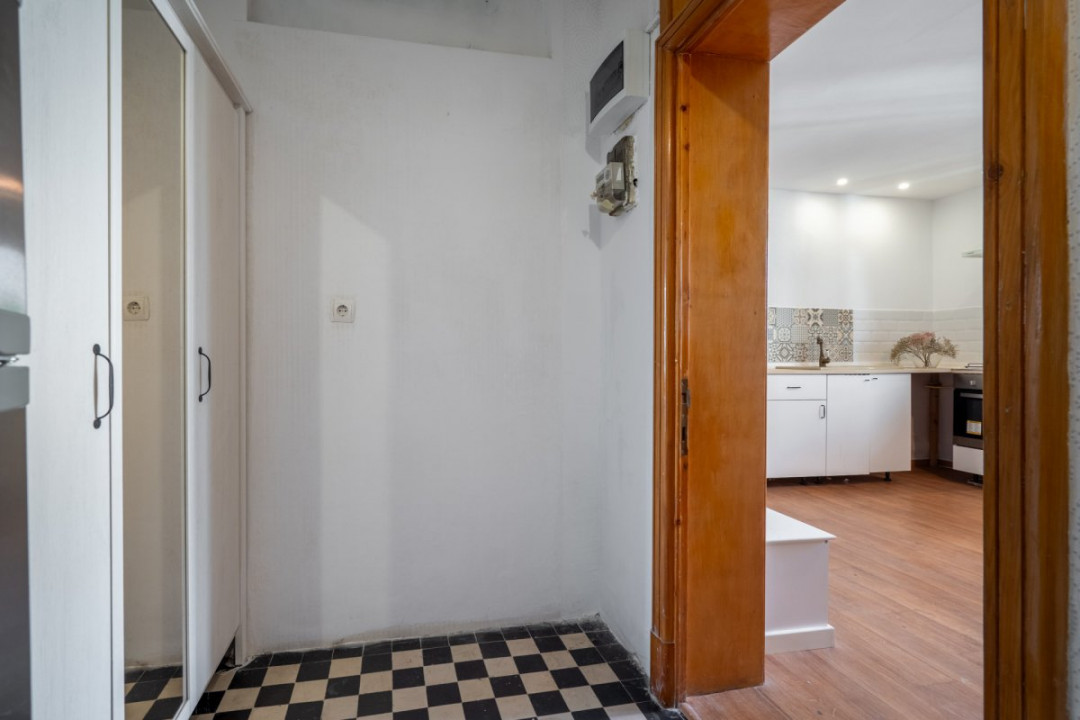 Vânzare garsonieră Dr. Felix