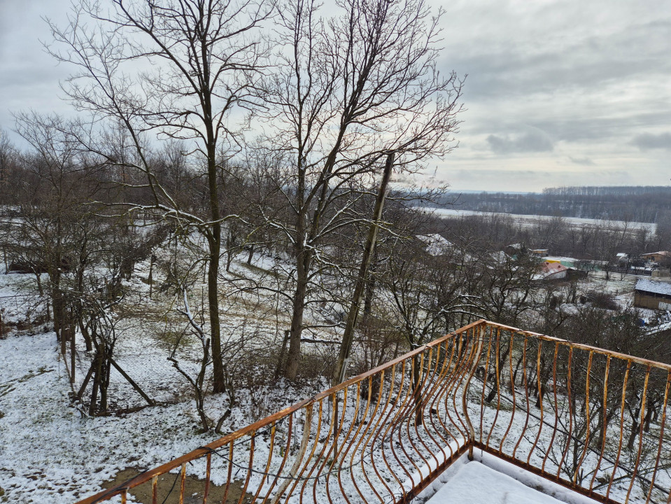 Moșia boierească din vârf de deal, Scorțeni - Prahova, comision 0%