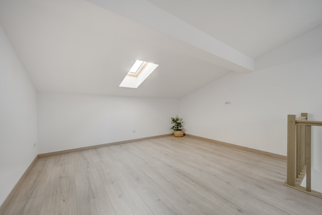 Casa primitoare P+1+M cu 145mp utili și pompă de căldură! Comision 0%!