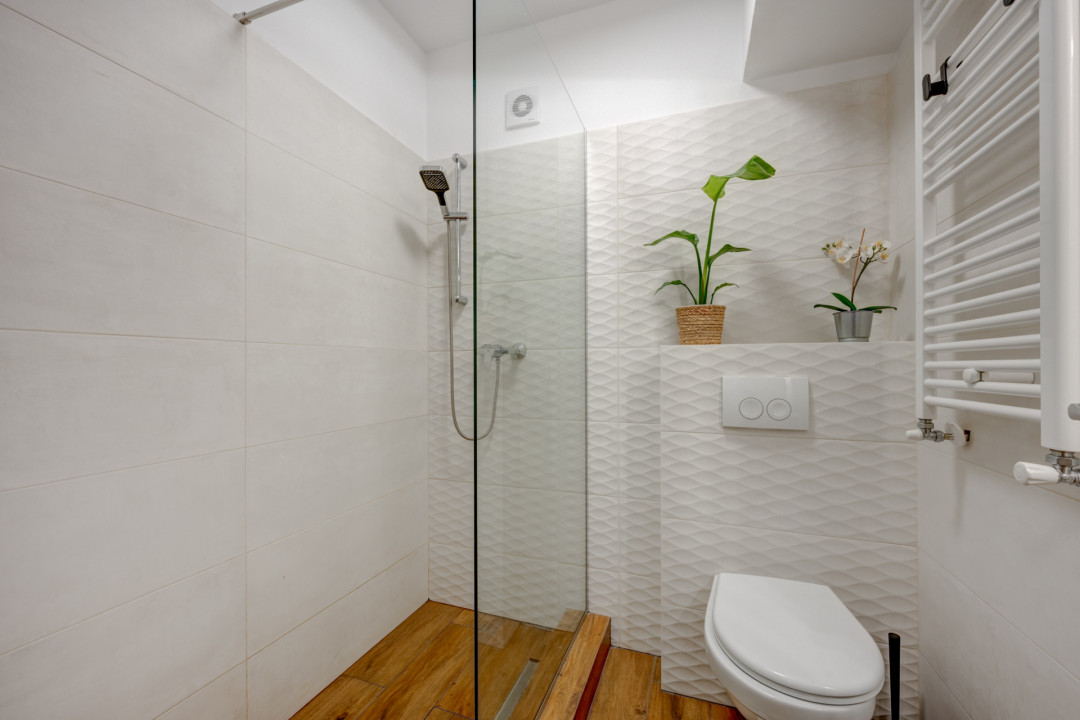 Apartament decomandat de 2 camere, bloc 2017, Dr. Iacob Felix - Victoriei!