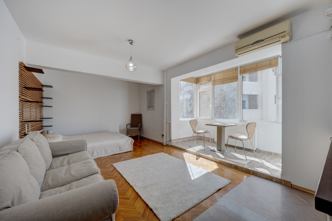 Garsonieră plină de lumină, Știrbei Vodă - Sala Palatului!