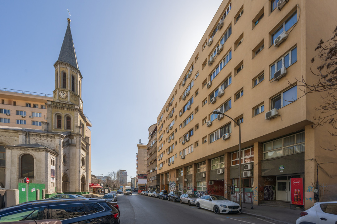 Garsonieră plină de lumină, Știrbei Vodă - Sala Palatului!