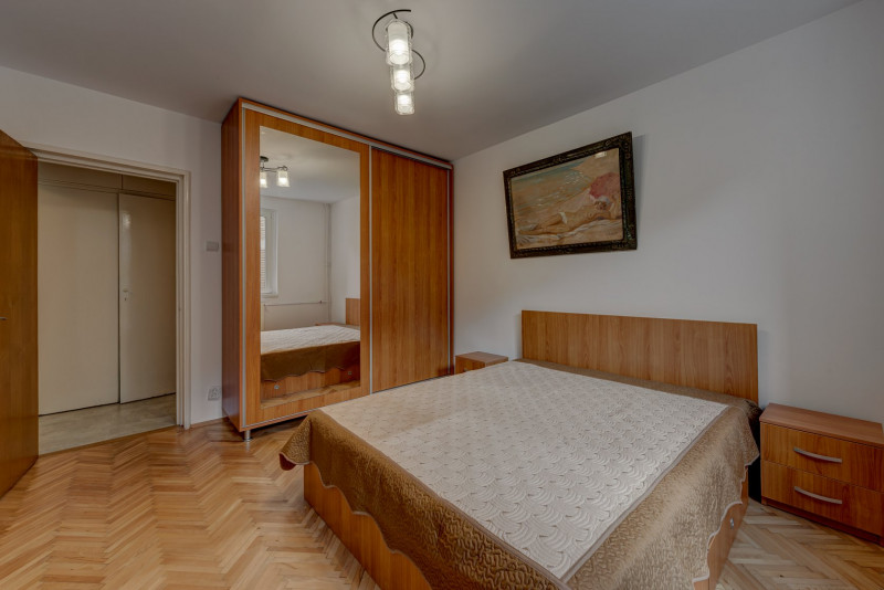 Apartament luminos si proaspat renovat, bloc H, Titan - Parc IOR!