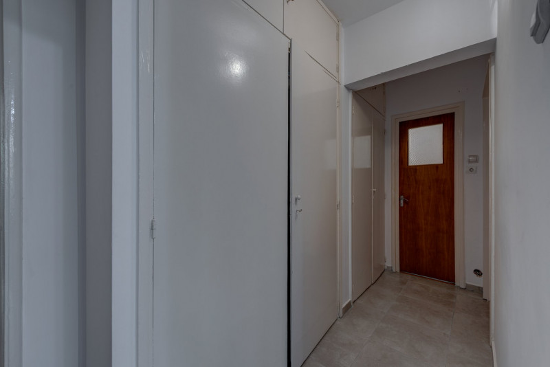 Apartament luminos si proaspat renovat, bloc H, Titan - Parc IOR!